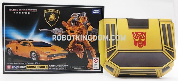 MP 39 Sunstreaker   Images Of Hasbro Asia Exclusive Collector Coin And Package  (2 of 3)